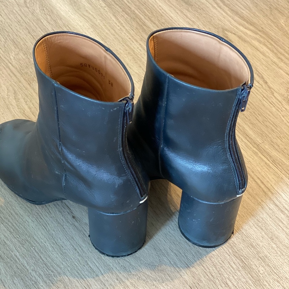 Boots/ dark navy blue/ like black